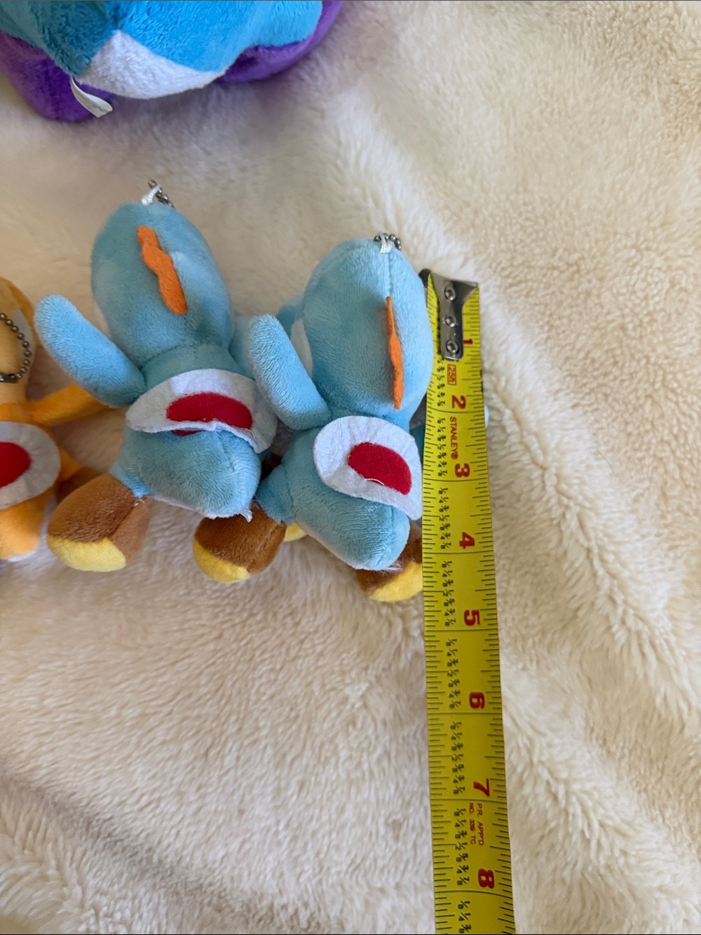 Stuffed yoshi. - Picture 9 of 10